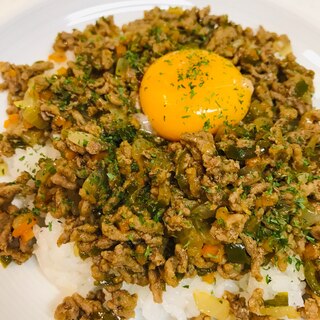 野菜たっぷりドライカレー